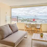 아파트 Oceano La Caleta With Sea View & Terrace, 2b 아데제